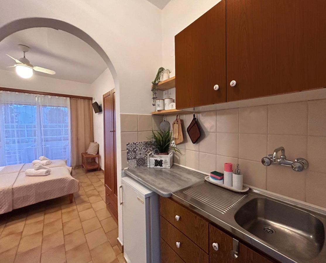Angelos Studios 3-4 In Faliraki Rhodes-Upper Floor 외부 사진